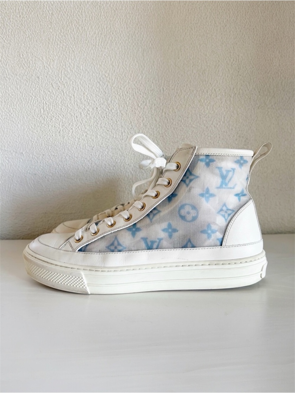 Louis Vuitton Stellar High Top Sneakers White Blue Monogram Mesh Size EU 38